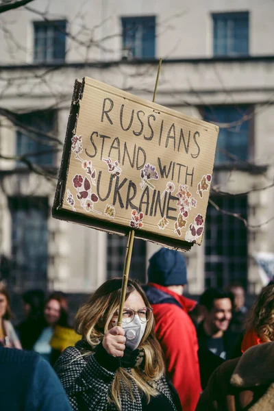 Даунинг Стрит Лондон 2022 Украинский Народ Протестует Тысячи Людей Собираются — стоковое фото