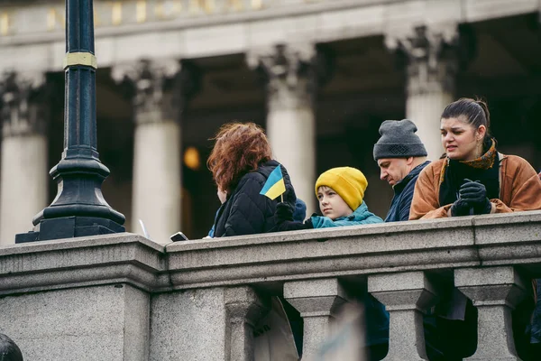 Trafalgar Square London 2022 Ukrainisches Volk Protestiert Tausende Versammeln Sich — Stockfoto