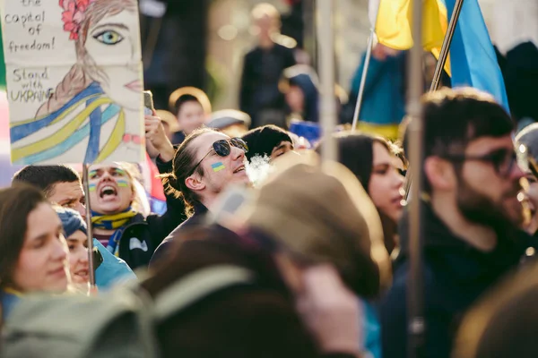 Parliament Square London 2022 Ukrainian People Protest Thousands Gather Demand — Stock Photo, Image