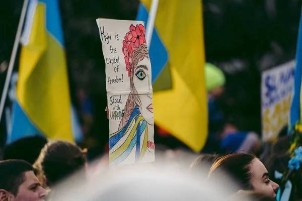 Parlamento Meydanı Londra 2022 Ukrayna Halkı Ukrayna Daki Savaşı Durdurmak — Stok fotoğraf