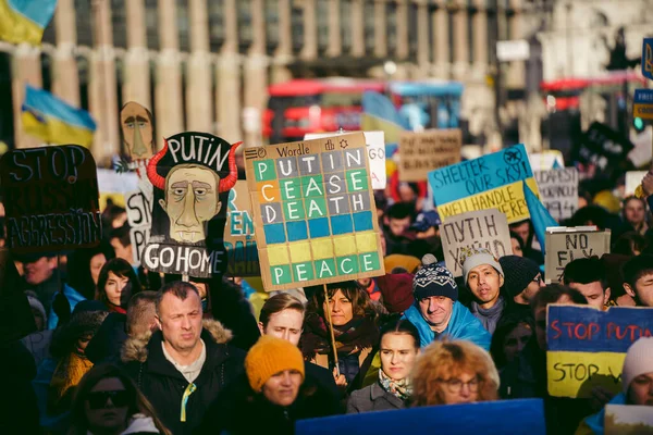 Parliament Square Londres Reino Unido 2022 Protesto Povo Ucraniano Milhares — Fotografia de Stock