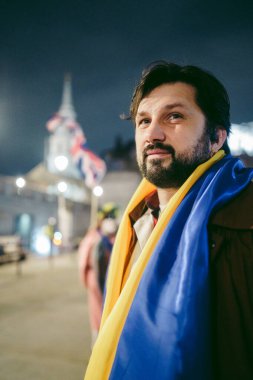 Trafalgar Meydanı, Londra - 124; İngiltere - 2022,03.09: Ukrayna halkı protesto etti, binlercesi Ukrayna 'daki savaşı durdurmak için Rusya' ya İngiliz Hükümeti, AB ve ABD 'den daha sert yaptırımlar talep etmek için toplandı