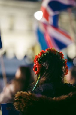 Trafalgar Meydanı, Londra the 124; İngiltere - 2022.03.10: Ukrayna halkı protesto ediyor, binlercesi Rusya 'ya İngiliz Hükümeti, AB ve ABD' den Ukrayna 'daki savaşı durdurmak için daha sert yaptırımlar talep ediyor