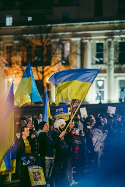 Трафальгарська Площа Лондон Велика Британія 2022 Протести Українського Народу Тисячі — стокове фото