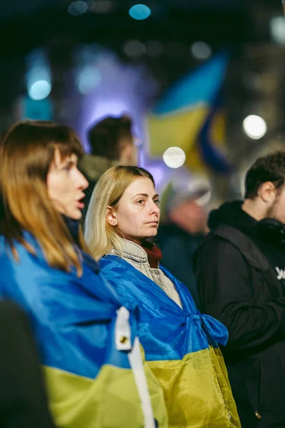 Trafalgar Square Londyn Wielka Brytania 2022 Ukraińcy Protestują Tysiące Zbierają — Zdjęcie stockowe