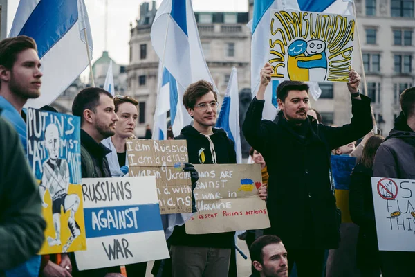 Trafalgar Square Londres 2022 Manifestation Populaire Ukrainienne Des Milliers Personnes — Photo