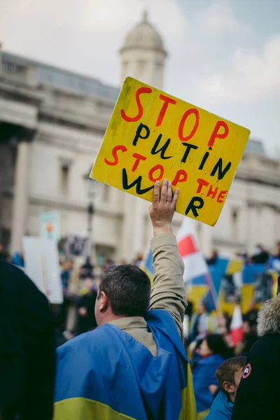 Πλατεία Τραφάλγκαρ Λονδίνο Ηνωμένο Βασίλειο 2022 Διαδήλωση Του Ουκρανικού Λαού — Φωτογραφία Αρχείου
