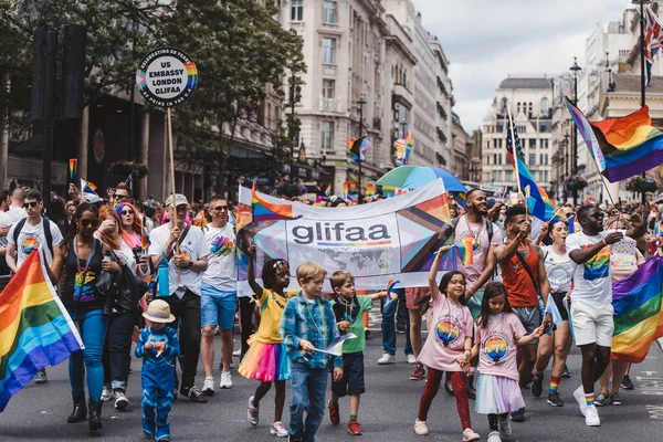 Londýn Velká Británie 2022 Organizace Gliffa Malými Dětmi Vlajkami Prapory — Stock fotografie