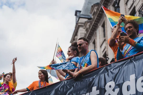 London 2022 People Flags Banners Celebrating London Lgbtq Pride Parade — Foto de Stock