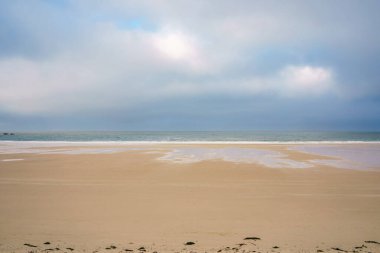 Jersey Adası, Sunrise 'daki Le Braye Sahili' nin güzel manzarası. Kanal Adaları