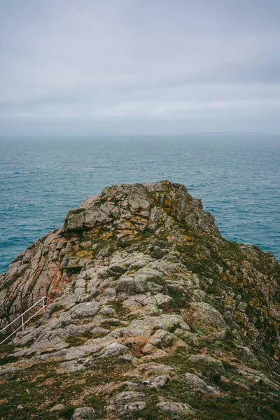 Prachtig Uitzicht Kust Jersey Island Kanaaleilanden Koude Bewolkte Dag — Stockfoto