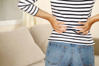 Sağlık sorunları, kadın sırt ağrısı