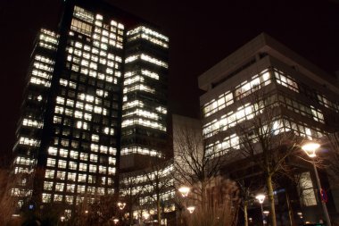 ofis binaları geceleri, Hollanda Amsterdam