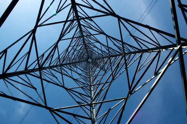 Electricity pole with high voltage power — Stock Photo, Image