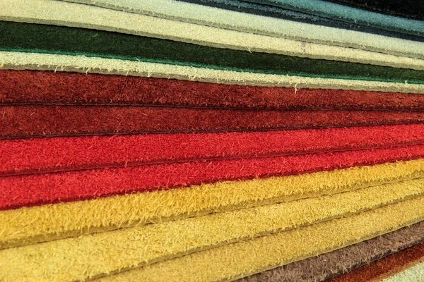 Recogedor de muestras de paleta de colores de material de cuero — Foto de Stock