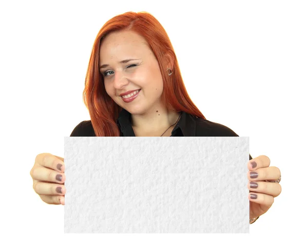 Schöne Geschäftsfrau hält ein leeres Banner hoch — Stockfoto