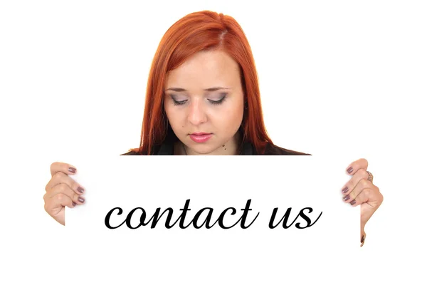 Neem contact op met ons. Portret van een mooie jonge vrouw bedrijf in witte banner — Stockfoto