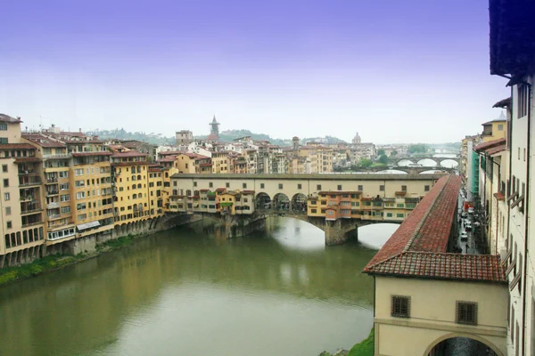 佛罗伦萨，意大利的庞特韦奇奥桥 — 图库照片