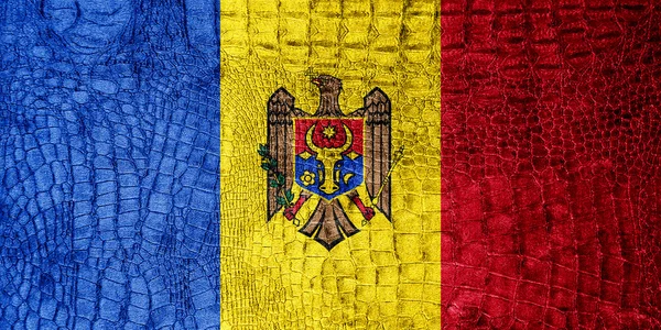 Moldávia Bandeira pintada em textura de crocodilo de luxo — Fotografia de Stock