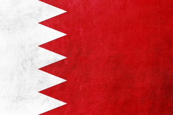 Bahrain-Flagge auf Leder-Textur gemalt — Stockfoto