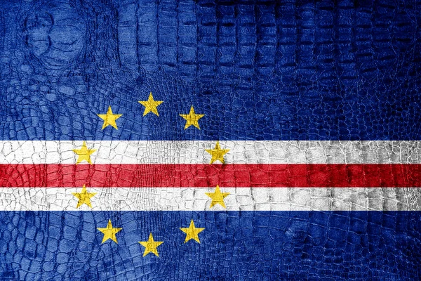 Cape Verde Flag painted on luxury crocodile texture — Stock Photo, Image