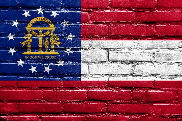 Georgien-Flagge auf Ziegelmauer gemalt — Stockfoto