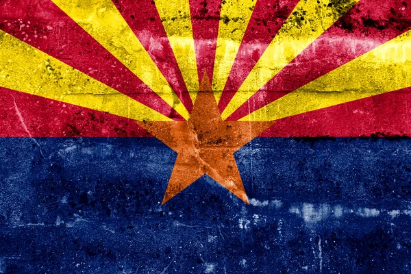 Bandera del Estado de Arizona pintada en pared grunge — Foto de Stock