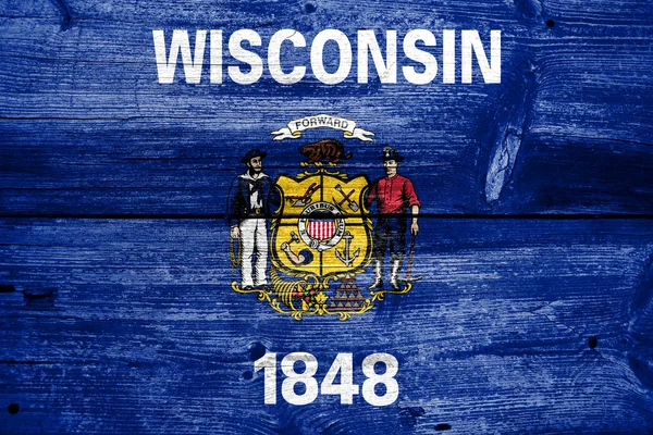 Wisconsin State Bandeira pintada em madeira velha prancha textura — Fotografia de Stock