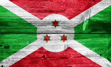 eski ahşap tahta dokusu üzerinde boyalı burundi bayrağı