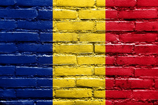 Bandera de Rumania pintada en la pared de ladrillo —  Fotos de Stock