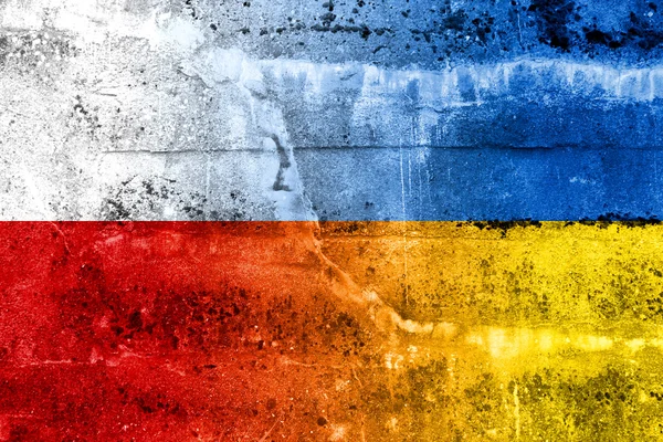 Polonya ve Ukrayna bayrağı grunge duvara boyalı — Stok fotoğraf
