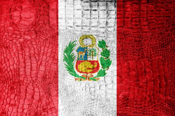 秘鲁国旗画在豪华鳄鱼纹理 — 图库照片