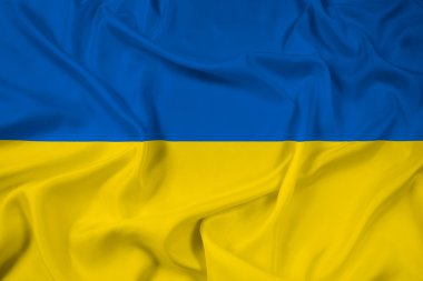 Ukrayna bayrağı sallayarak