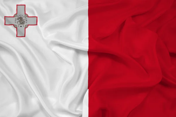 Malta-Flagge schwenken — Stockfoto