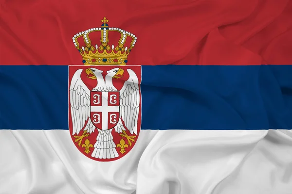 挥舞着塞尔维亚国旗 — 图库照片