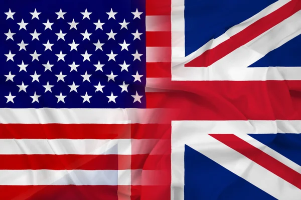 Vlající vlajka usa a Velké Británii — Stock fotografie