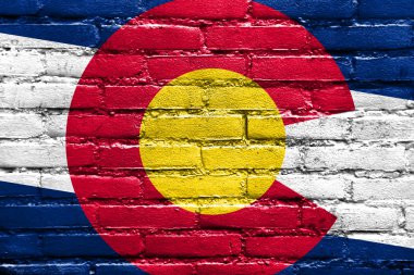 Colorado Devlet bayrağı tuğla duvara boyalı