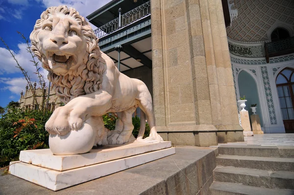 Medici Lion, Vorontsov Palace, Ukraine — Stock Photo, Image