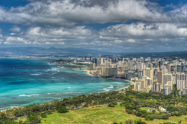 Honolulu und Mamala-Bucht — Stockfoto