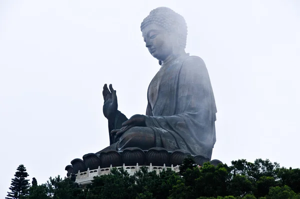 Tian tan buddha von hong kong — Stockfoto