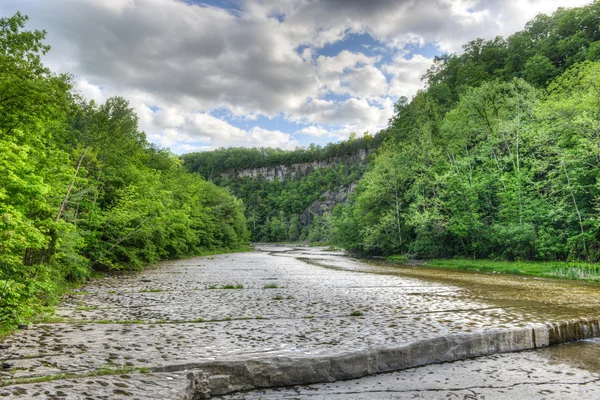 Sentiero per Taughannock Falls, New York — Foto Stock