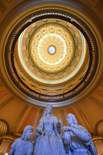 Rotonda de edificio de capitol de Sacramento, california — Foto de Stock