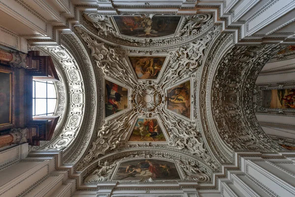 萨尔茨堡大教堂 Salzburger Dom 是一座17世纪的巴洛克大教堂 献给奥地利萨尔茨堡的圣鲁珀特 — 图库照片