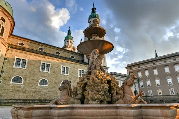 Residenzbrunnen Fountain Residenzplatz Square Salzburg Austria Residenzplatz One Most Popular — Stock Photo, Image