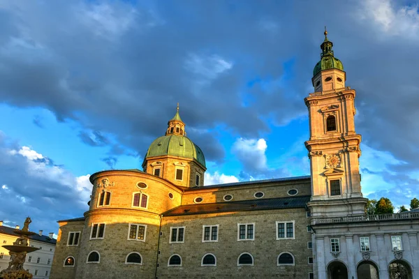 Slavná Salcburská Katedrála Salzburger Dom Domplatz Salcburku Rakousko — Stock fotografie