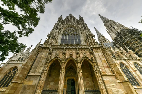 Beautiful Exterior View Famous Neo Gothic Votivkirche Votive Church Vienna — Stock Photo, Image