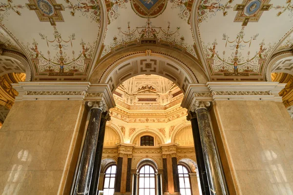 2021年7月18日 奥地利维也纳 奥地利维也纳Kunsthistorisches博物馆奢华的内部 — 图库照片