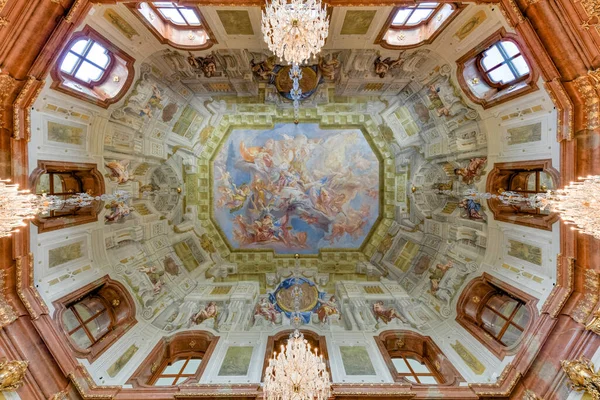 Plafond Orné Peint Dans Salle Marbre Palais Belvédère Supérieur Vienne — Photo