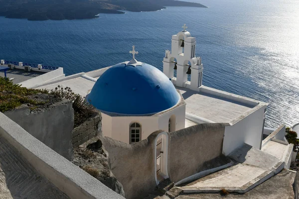 Três Sinos Fira Santorini Grécia Oficialmente Conhecida Como Igreja Católica — Fotografia de Stock