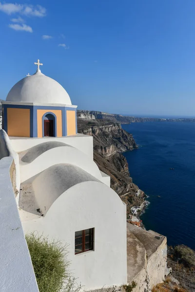 Iglesia Católica San Estilianos Firostefani Santorini Grecia Con Vistas Mar —  Fotos de Stock
